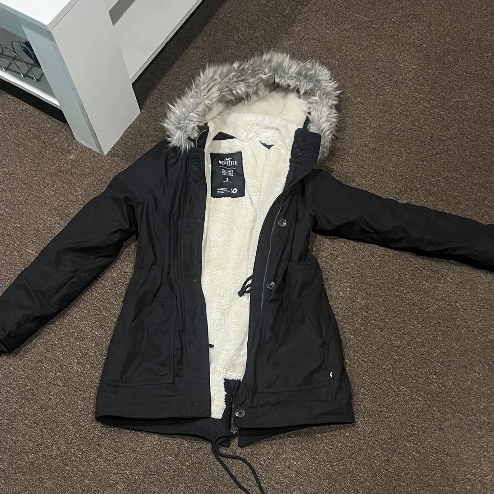 Hollister Black Ski Jacket with Faux Fur Trim